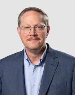 Doug Benner – Executive Vice President und Leiter des Bereichs Verteidigung und Raumfahrt